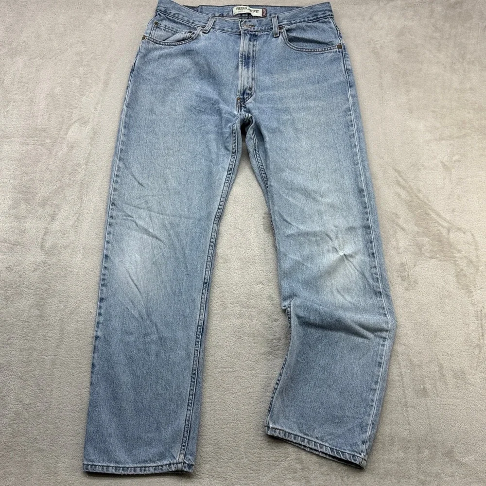 VTG Levi's 505 Regular Fit Jeans Mens 36x32 Light Blue Denim Straight Leg Y2K